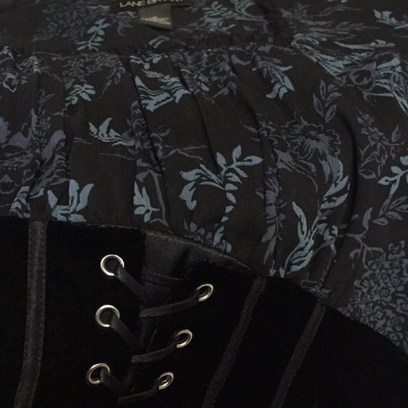 Size 18 Blue flowing top with corset feature - Picture 9 of 10